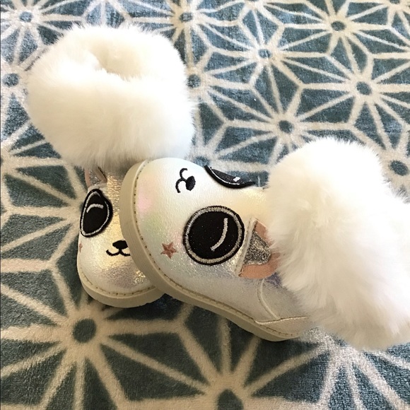 Girls Panda Boots - Picture 2 of 5